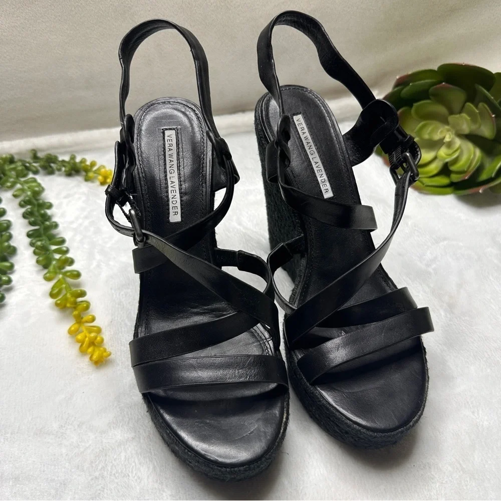 Vera Wang Lavender Leather Jute Criss Cross Espadrille Style Wedges in Black 8.5